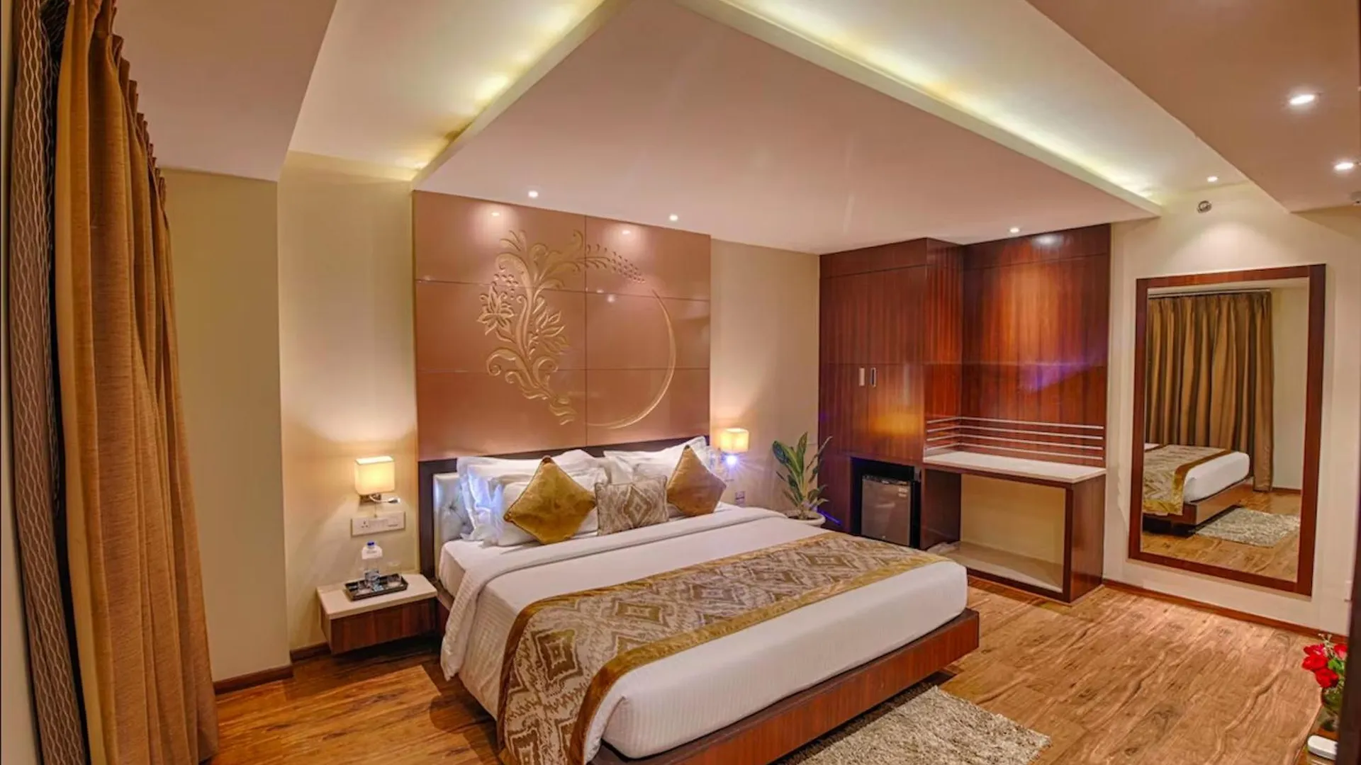 Hotel Good Times New Delhi 3*, Delhi (National Capital Territory of India)