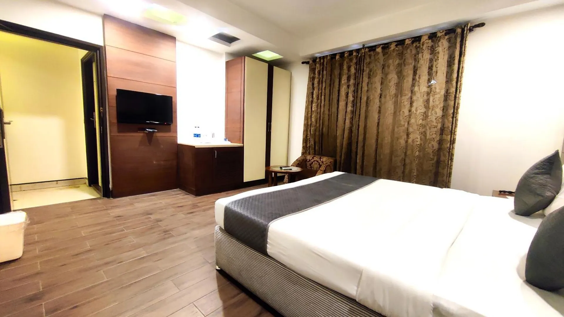 Hotel Good Times Near Ganga Ram Hospital And Karol Bagh Metro Delhi  Delhi (National Capital Territory of India)